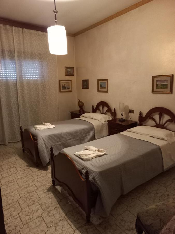 Casa Guerrino Bed & Breakfast L'Aquila Ngoại thất bức ảnh